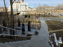 Click to enlarge He Mni Can-Barn Bluff Regional Park 03