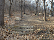 Click to enlarge He Mni Can-Barn Bluff Regional Park 13